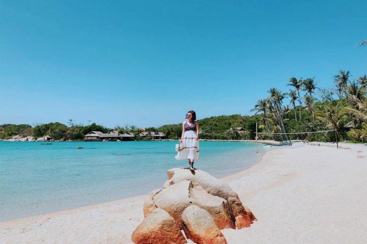 Van Phong Bay – an attractive destination in Nha Trang