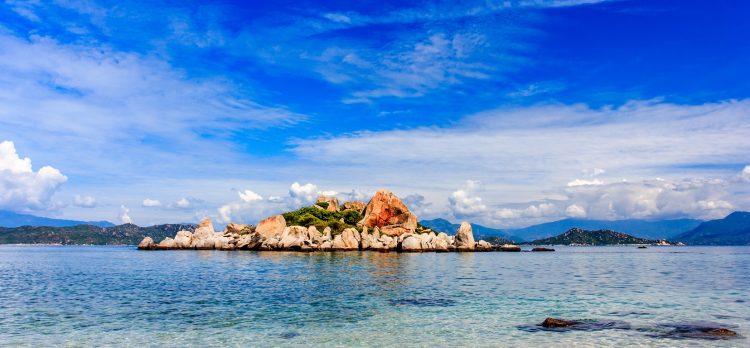 Binh Ba Island Khanh Hoa – the best choice to refresh yourself