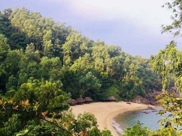 Immerse yourself in the pristine scenery at Golden Sand Beach – Da Nang