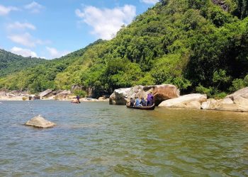 Ham Ho Tourist Spot – discover a cooling and green space