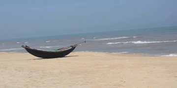 Thuan An Beach