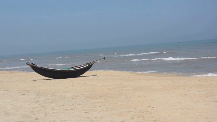 Thuan An Beach