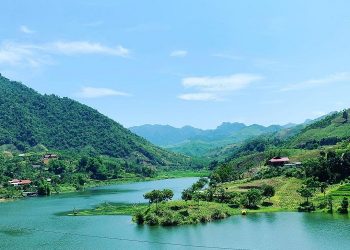 Suoi Chieu Lake Son La