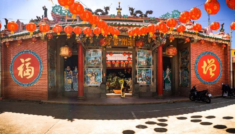 Ba Thien Hau Pagoda in Soc Trang