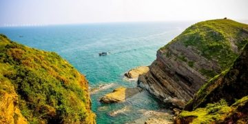 Co To Island in Quang Ninh