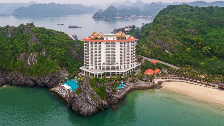 Cat Ba Hotels