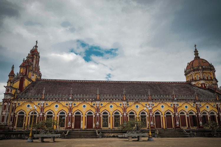 Nam Dinh Travel Guide