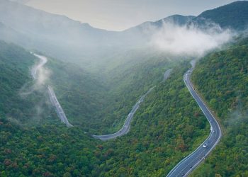 Explore The Most Beautiful Scenic Routes in Vietnam