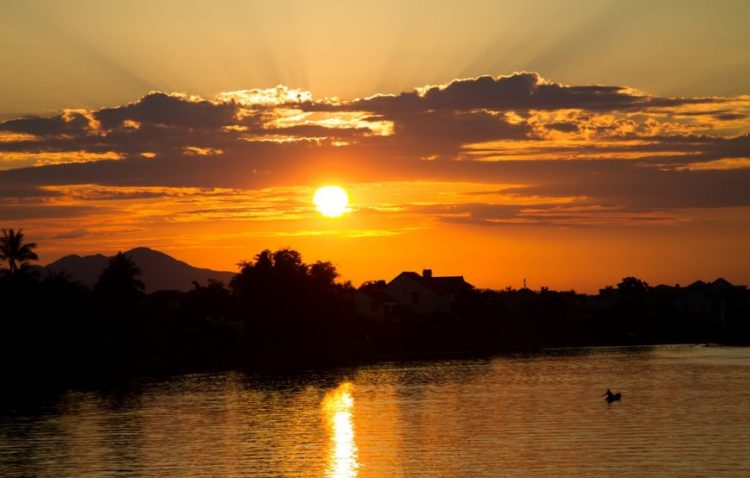 Hoi An Sunrise or Sunset Tour