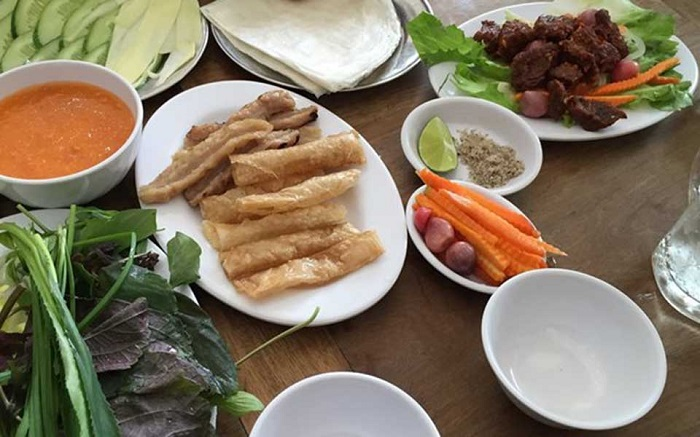 Discover the best grilled pork rolls restaurants in Nha Trang, Vietnam