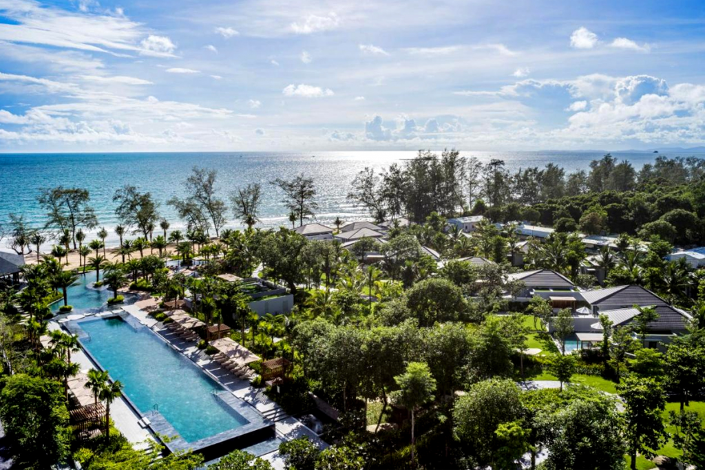Escape to Paradise: Ten Must-Visit Luxury Resorts in Phu Quoc Island