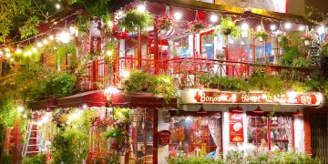 Bonjour Cafe The Art