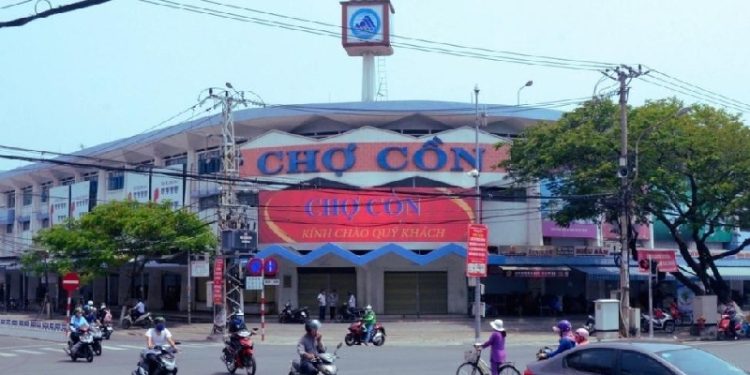 Con Market in Da Nang: What to Eat, What to Buy, and Why Travelers Keep Coming Back